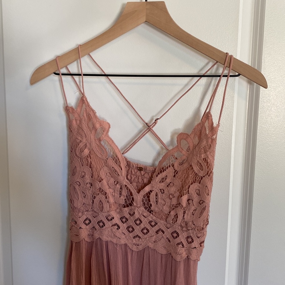 Lace-Trim Spaghetti Strap Mini Dress in Blush Pink - Picture 4 of 5